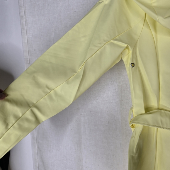 Rains Belted Curve Jacket Straw Yellow Womens XS Rain Coat Waterproof Trench - Picture 2 of 10